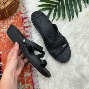 CROCS Black Slip On Lightweight Slide Sandal 10 Summer Strappy Casual